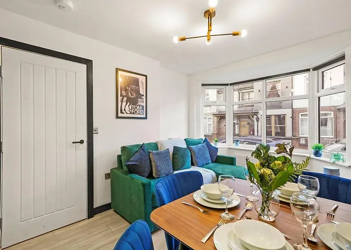 Discovering the Best Hotels around Castleford Pontefract: Accommodation Options in Castleford, UK