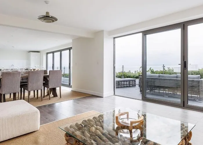 Top Weymouth Hotels for February Getaways