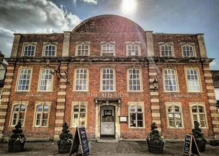 Finest Accommodations in Lacock, Wiltshire